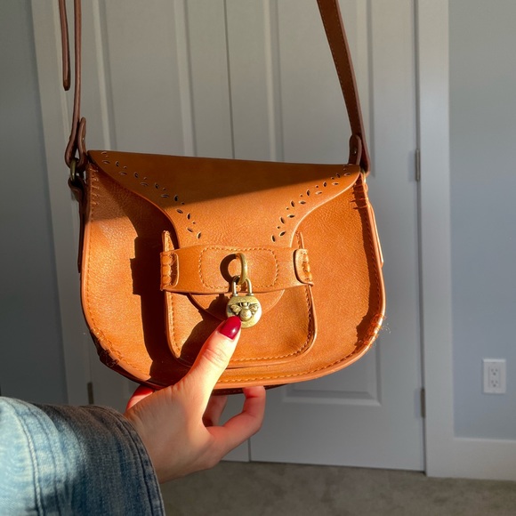 Handbags - Brown crossbody bag